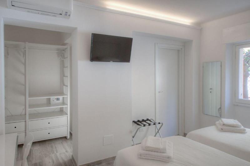 Hotel Rione San Carlo Finale Ligure Zewnętrze zdjęcie