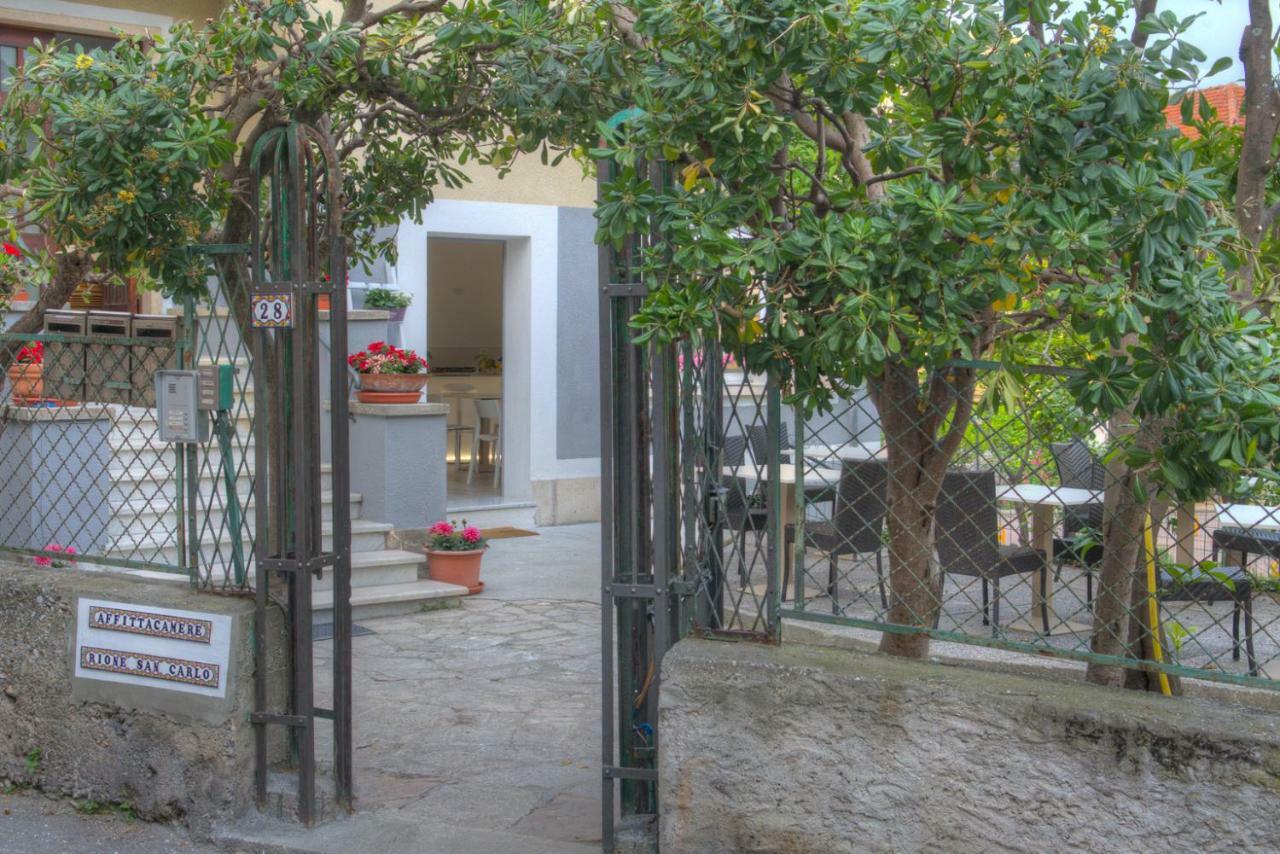 Hotel Rione San Carlo Finale Ligure Zewnętrze zdjęcie