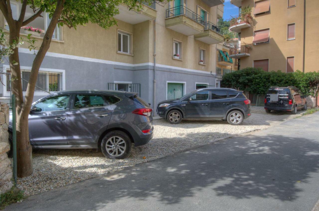 Hotel Rione San Carlo Finale Ligure Zewnętrze zdjęcie