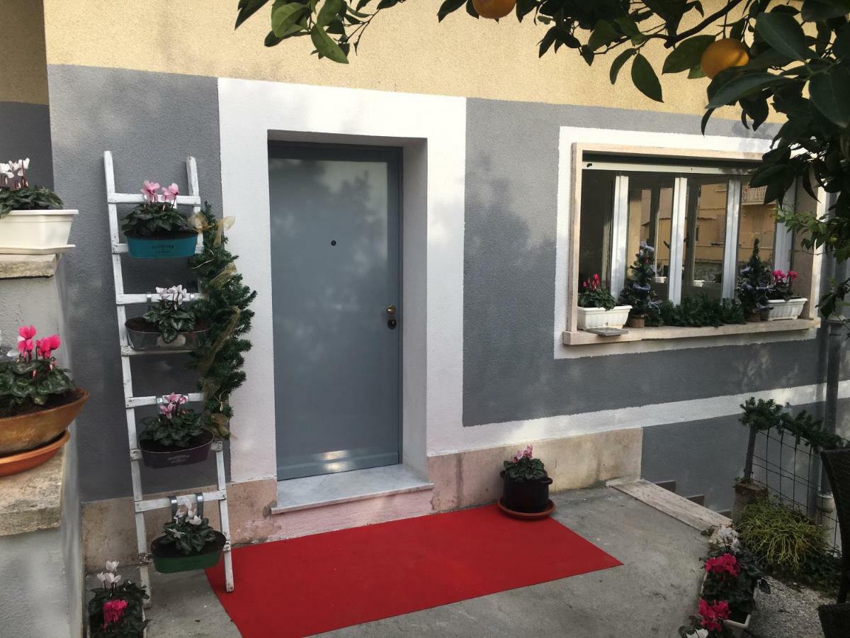 Hotel Rione San Carlo Finale Ligure Zewnętrze zdjęcie