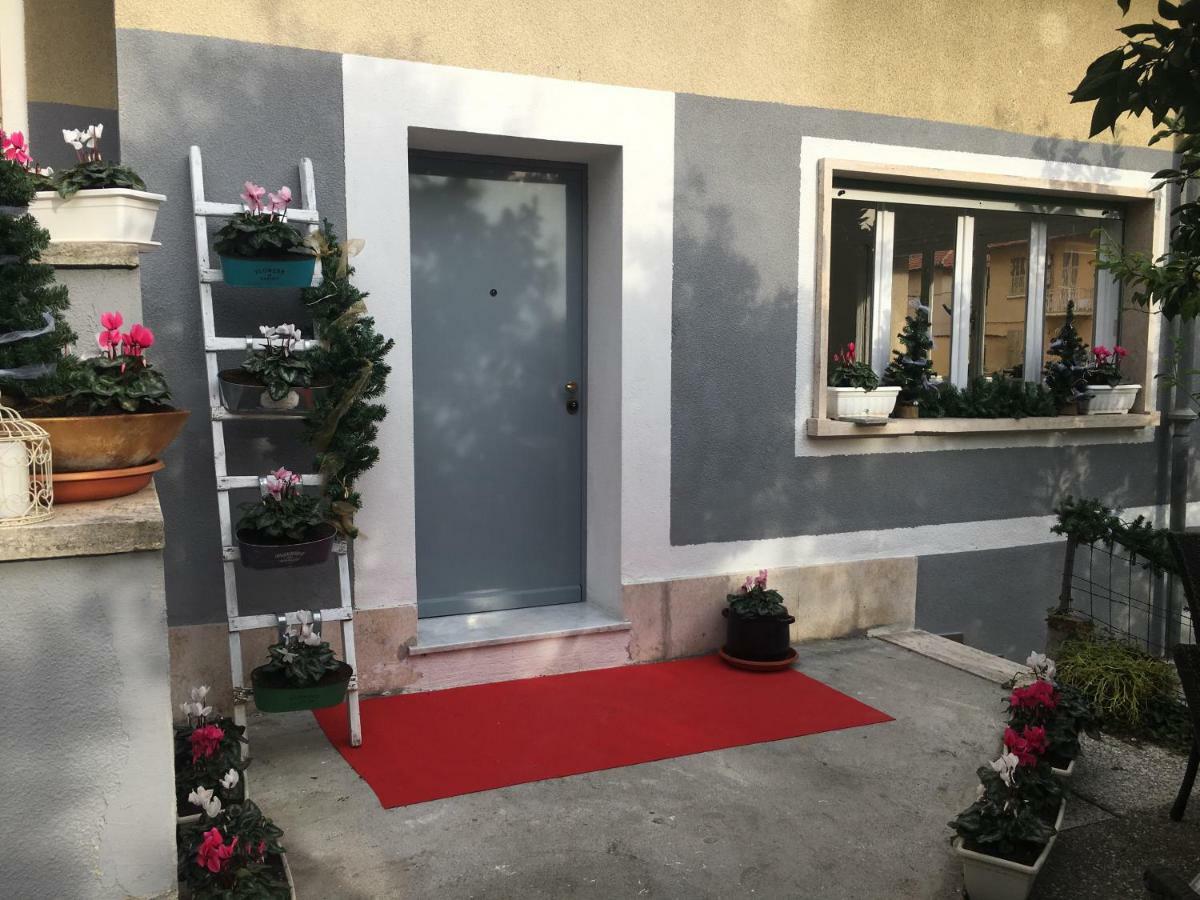Hotel Rione San Carlo Finale Ligure Zewnętrze zdjęcie