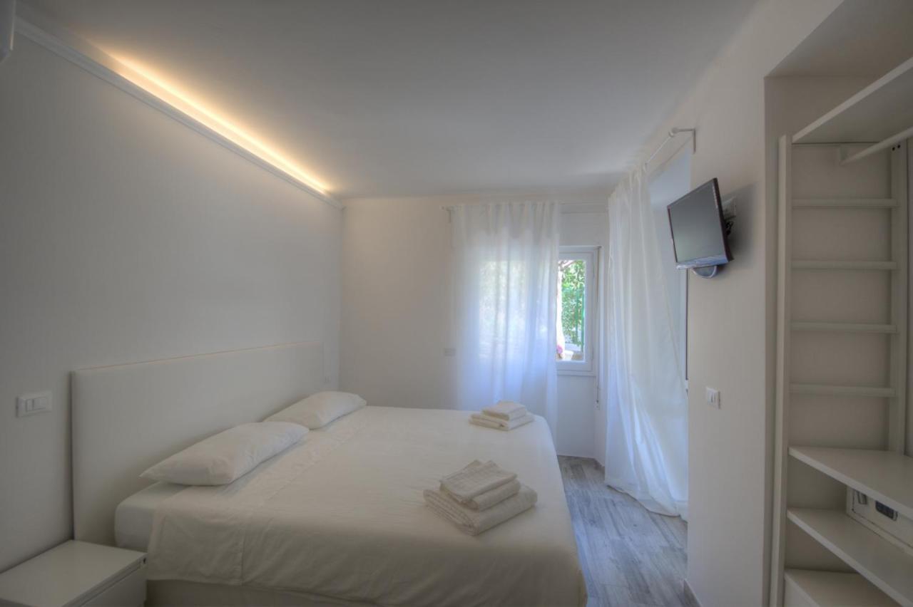 Hotel Rione San Carlo Finale Ligure Zewnętrze zdjęcie